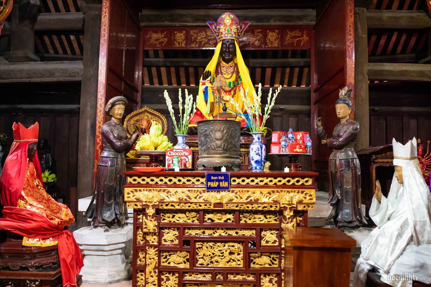 Từ mây, mưa, sấm, chớp đến tứ pháp: hành trình biến chuyển tín ngưỡng bản địa thành biểu tượng văn hóa Việt